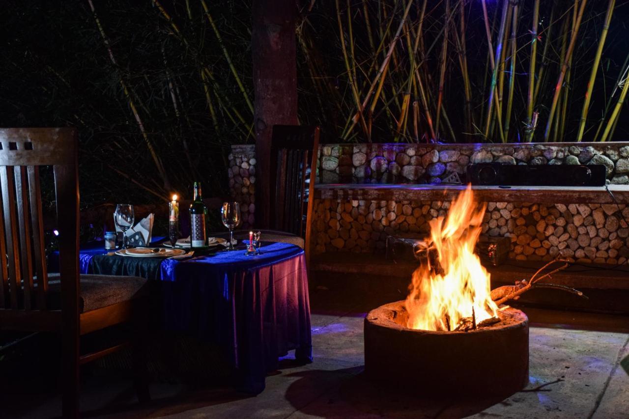 The Canadian Woods Resort Nainital Exteriör bild