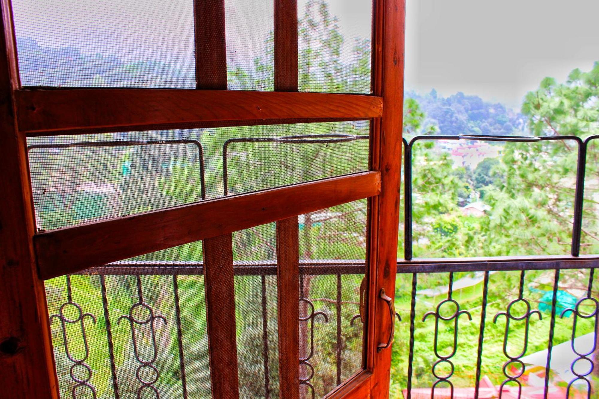 The Canadian Woods Resort Nainital Exteriör bild